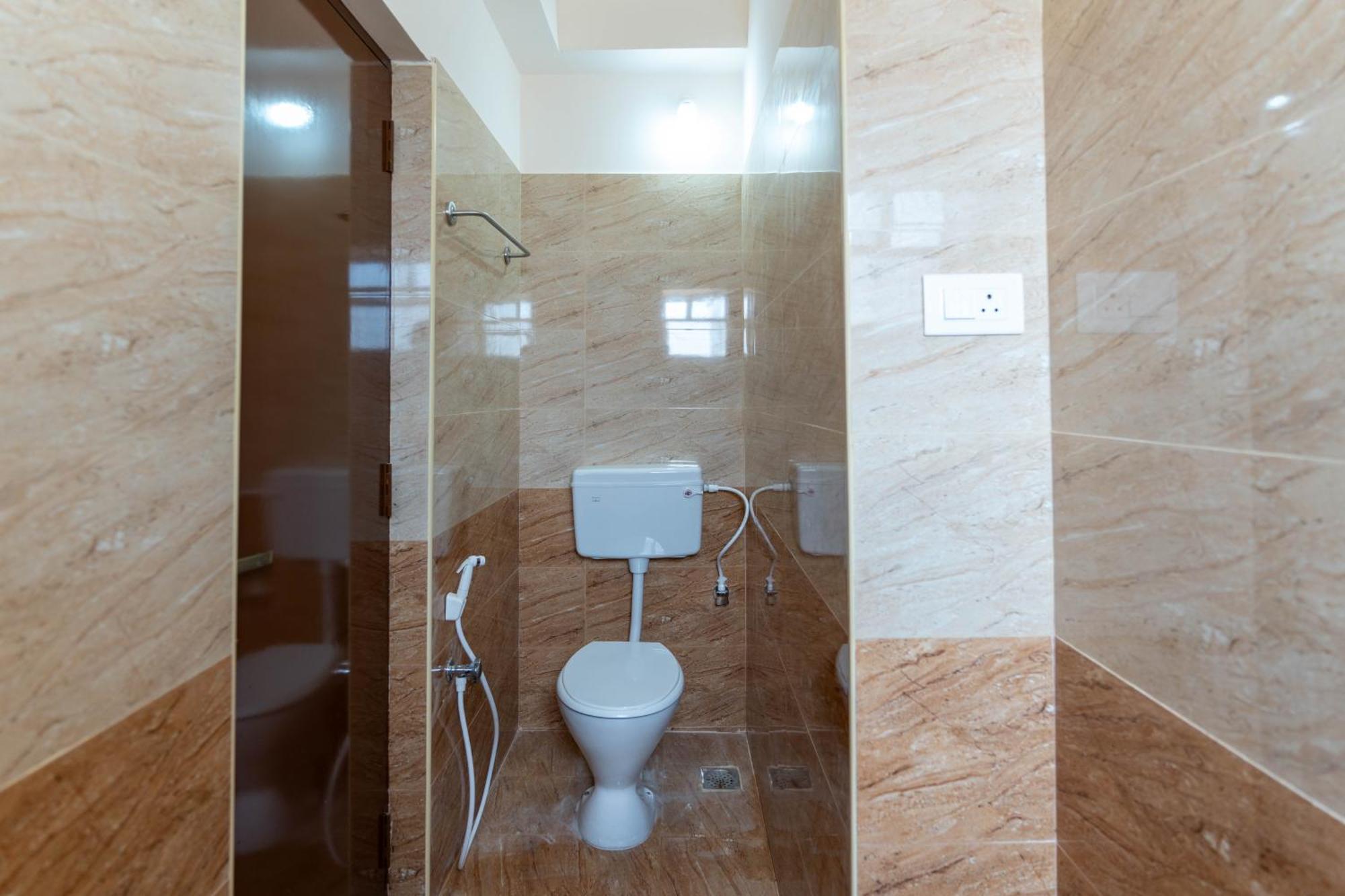 Aishwaryam Service Apartment Čennai Exteriér fotografie