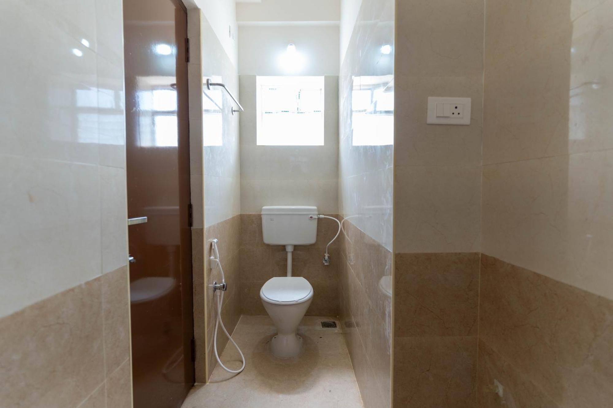 Aishwaryam Service Apartment Čennai Exteriér fotografie